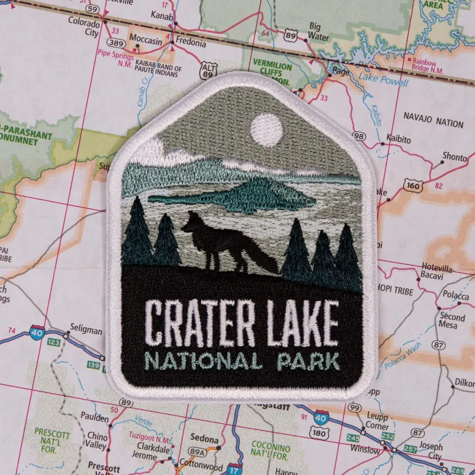 Vagabond Heart Crater Lake lap broderet strygemærke