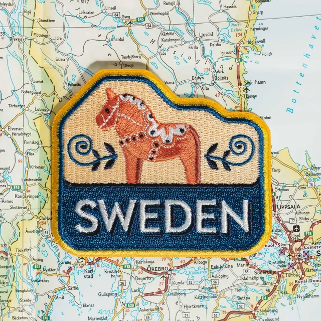 Vagabond Heart Sweden strygemærke 64x76 mm broderet