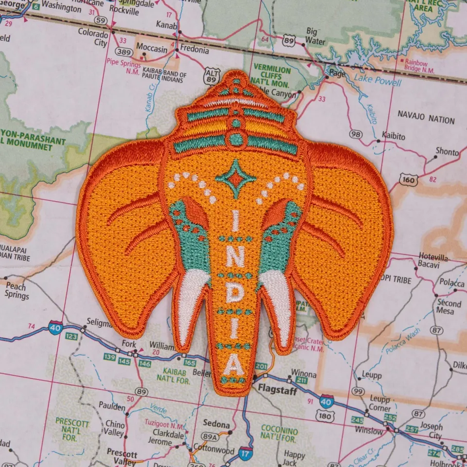 Vagabond Heart India strygemærke elefant 76 mm