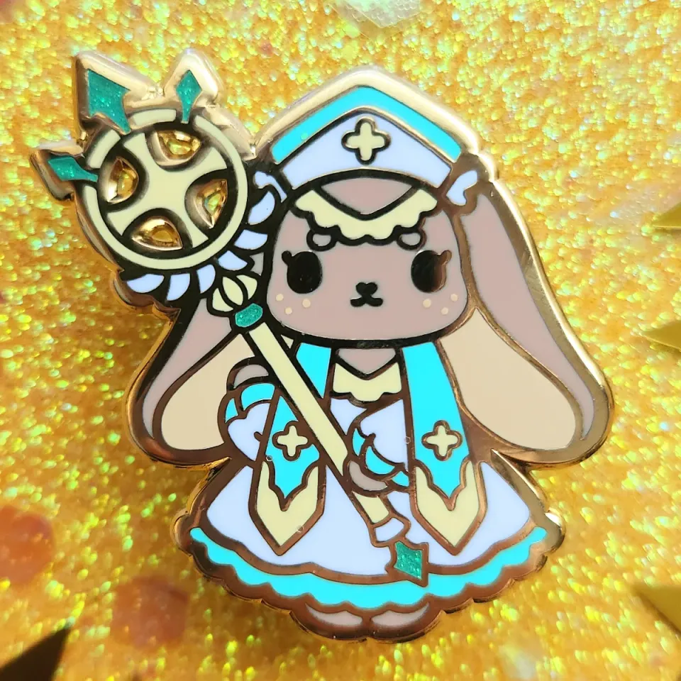 Appleminte RPG Cleric pin emaljenål sort 38 mm