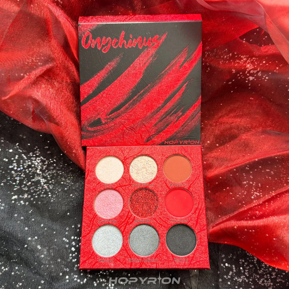 Hopyrion Onychinus makeup palette LAD