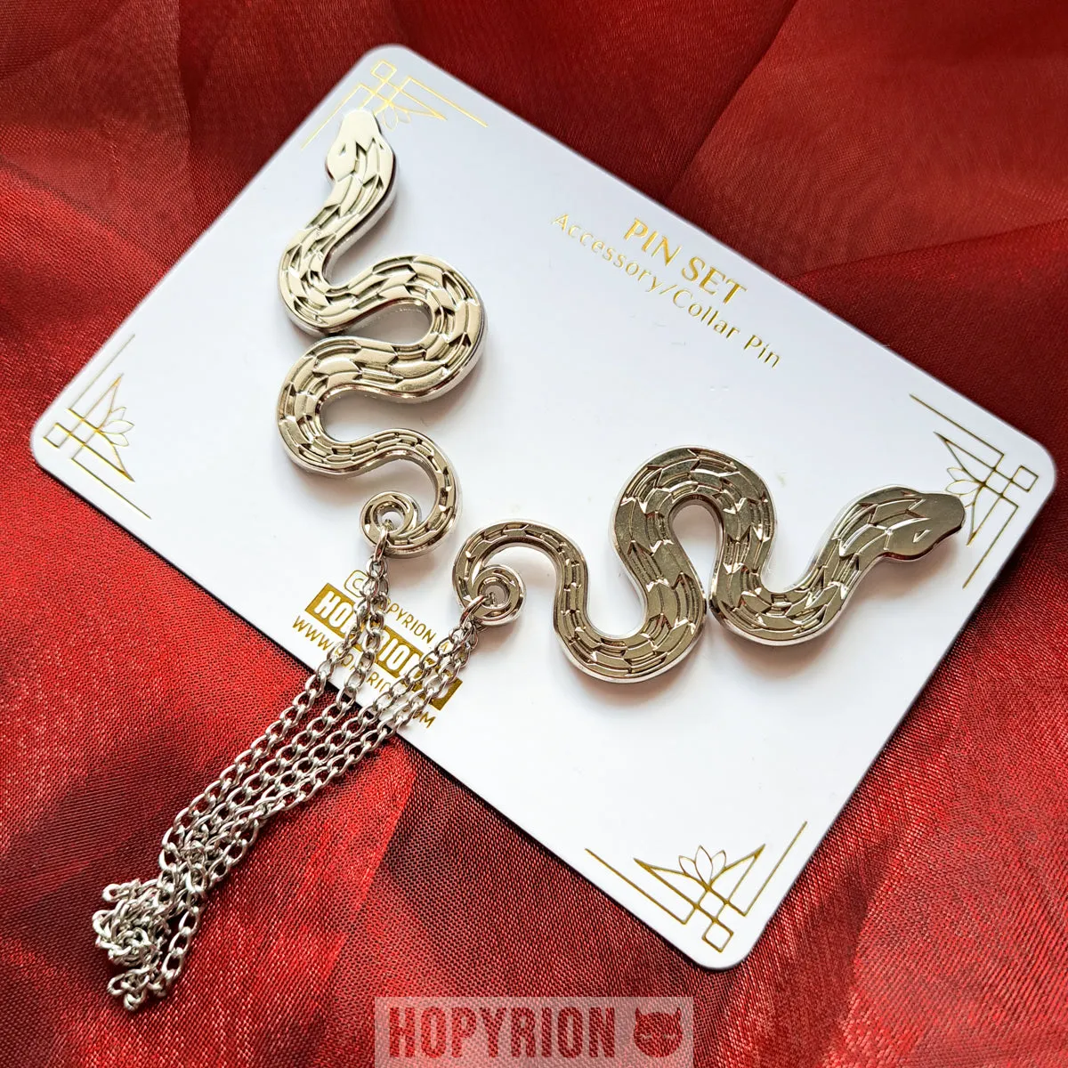 Hopyrion Arrowtail kravepin guld 3 cm