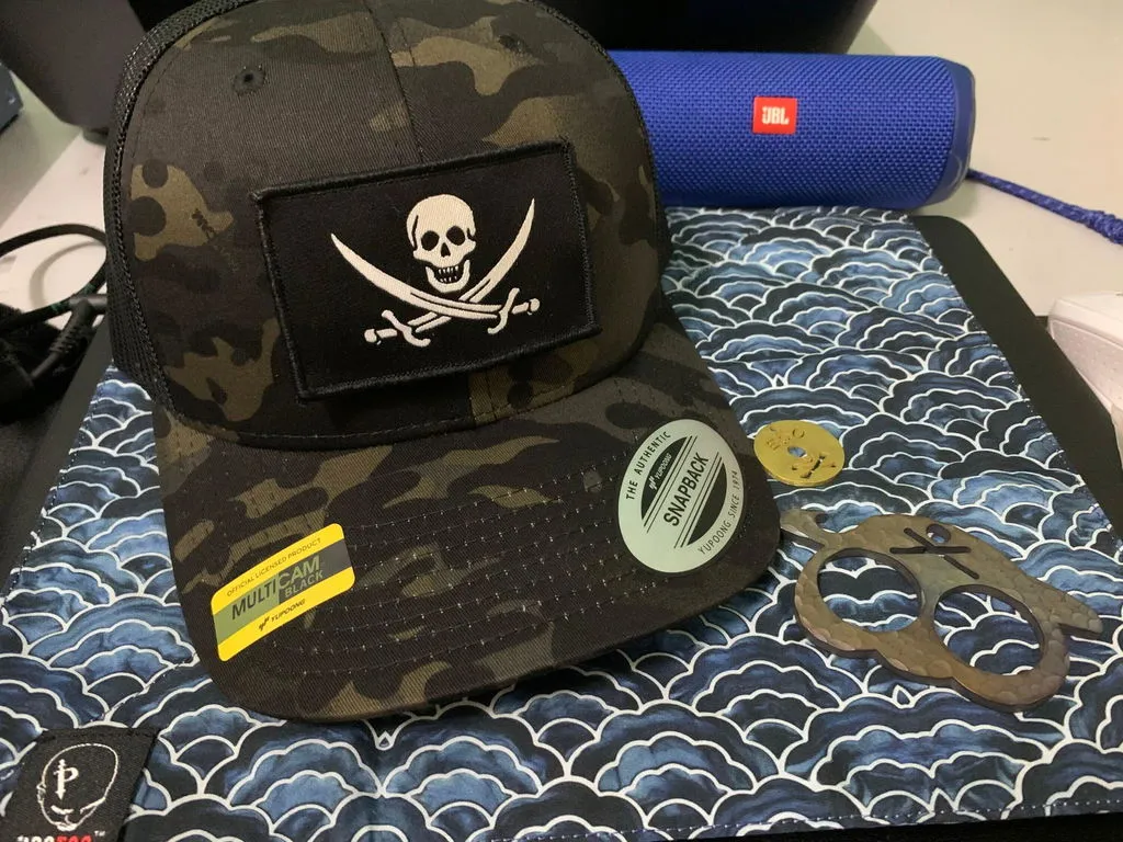Pull Patch Multicam Trucker kasket camo/khaki snapback