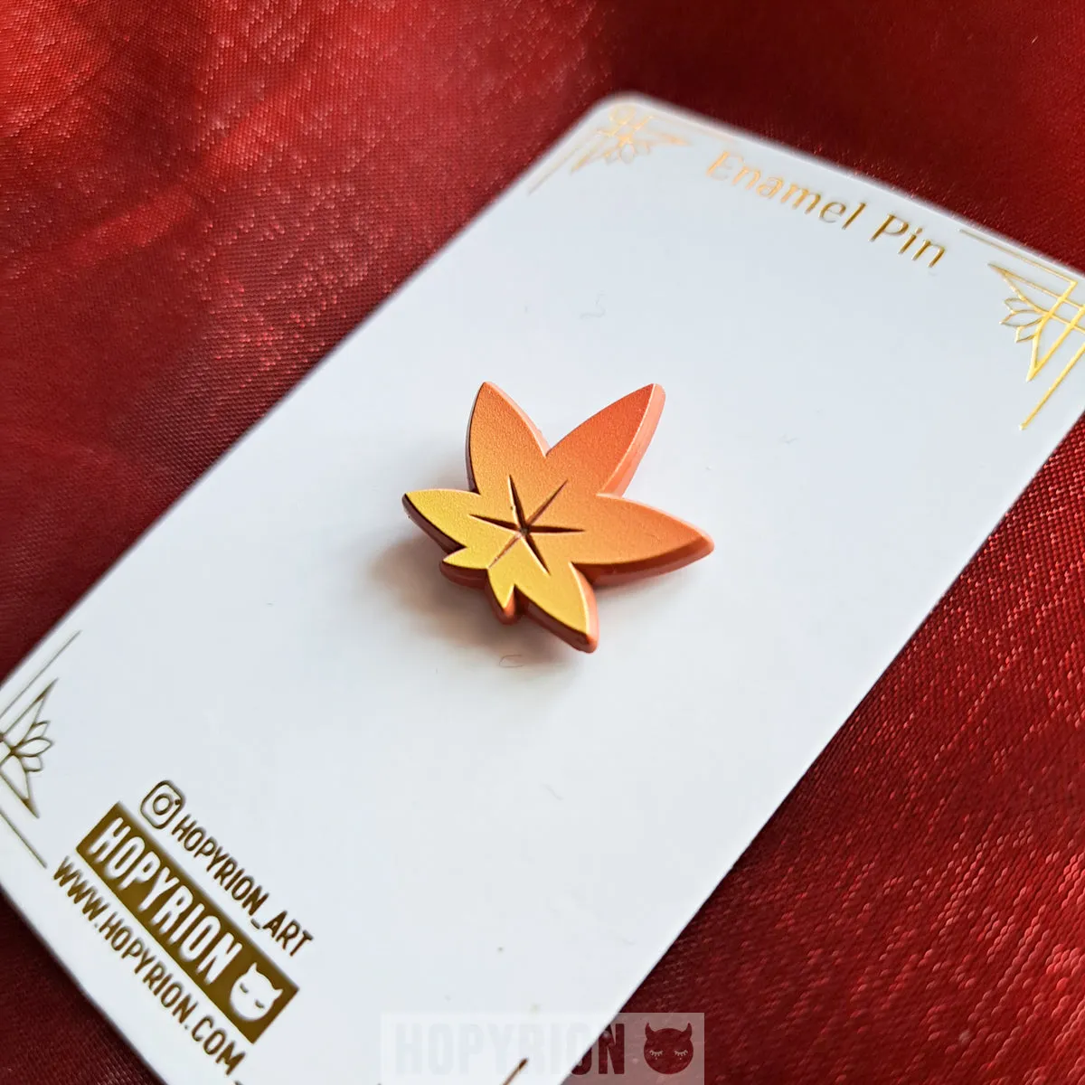 Hopyrion Maple Leaf emalje pin guld 2 cm