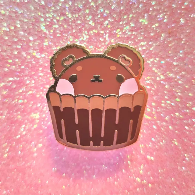 Appleminte Chocolate Cubcake emaljepin mini guld 25 mm
