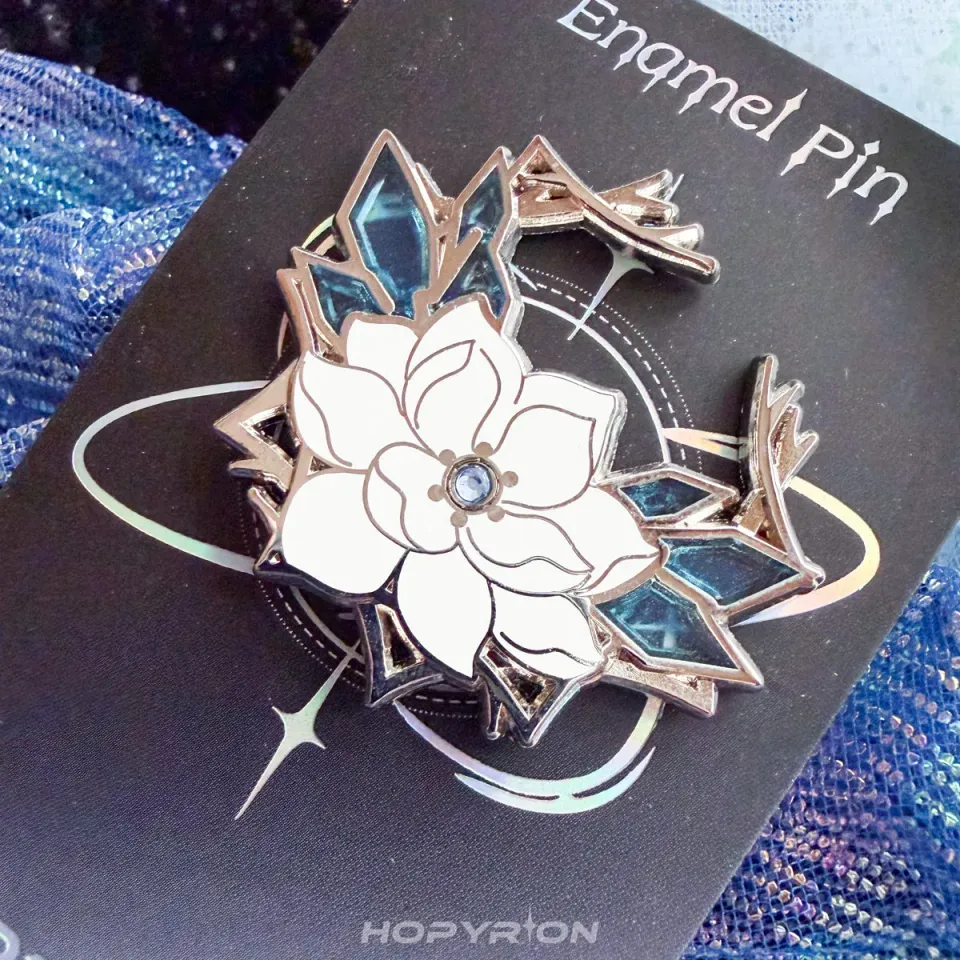 Hopyrion Frozen Jasmine emaljepin 3 cm nikkel