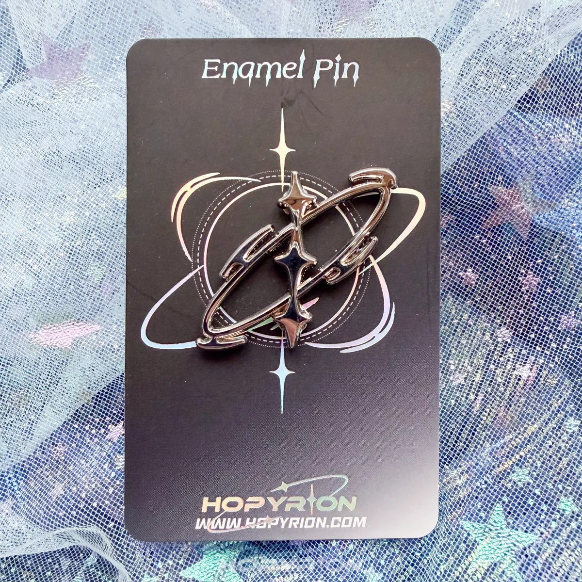 Hopyrion Triplestar emaljepin 3 cm stjerne