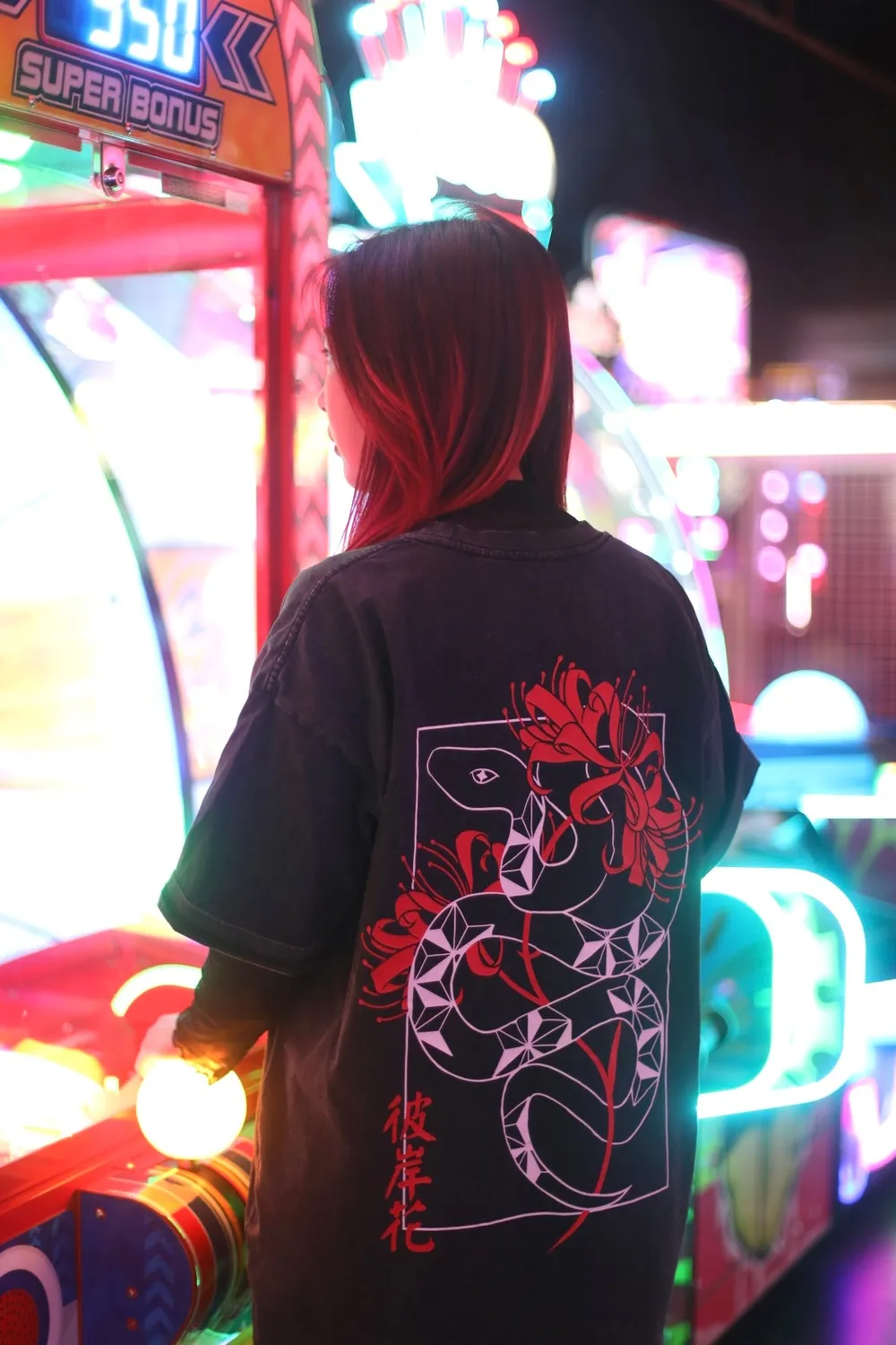Hopyrion Serpent's Bloom t-shirt oversize bomuld
