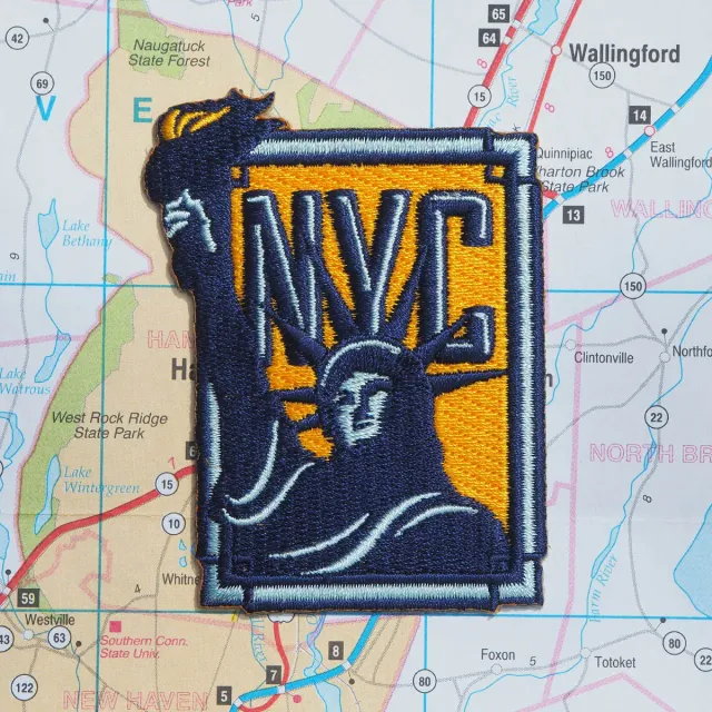 Vagabond Heart New York City strygemærke statue broderet