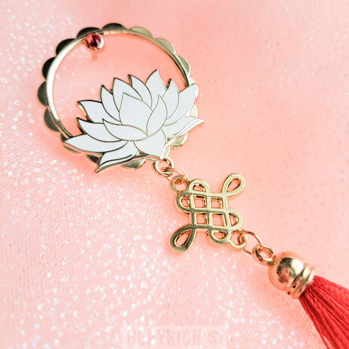 Hopyrion Moon Lotus emaljepin guld 4 cm