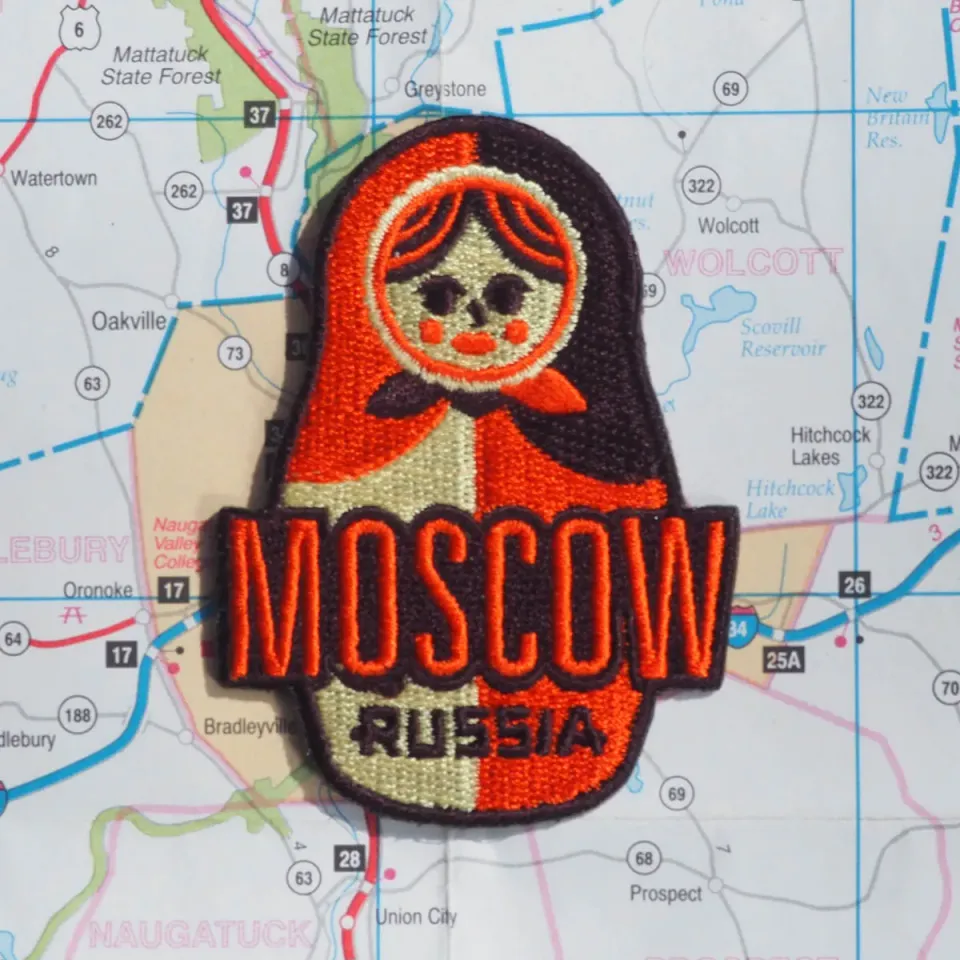 Vagabond Heart Moscow Russia strygemærke matryoshka