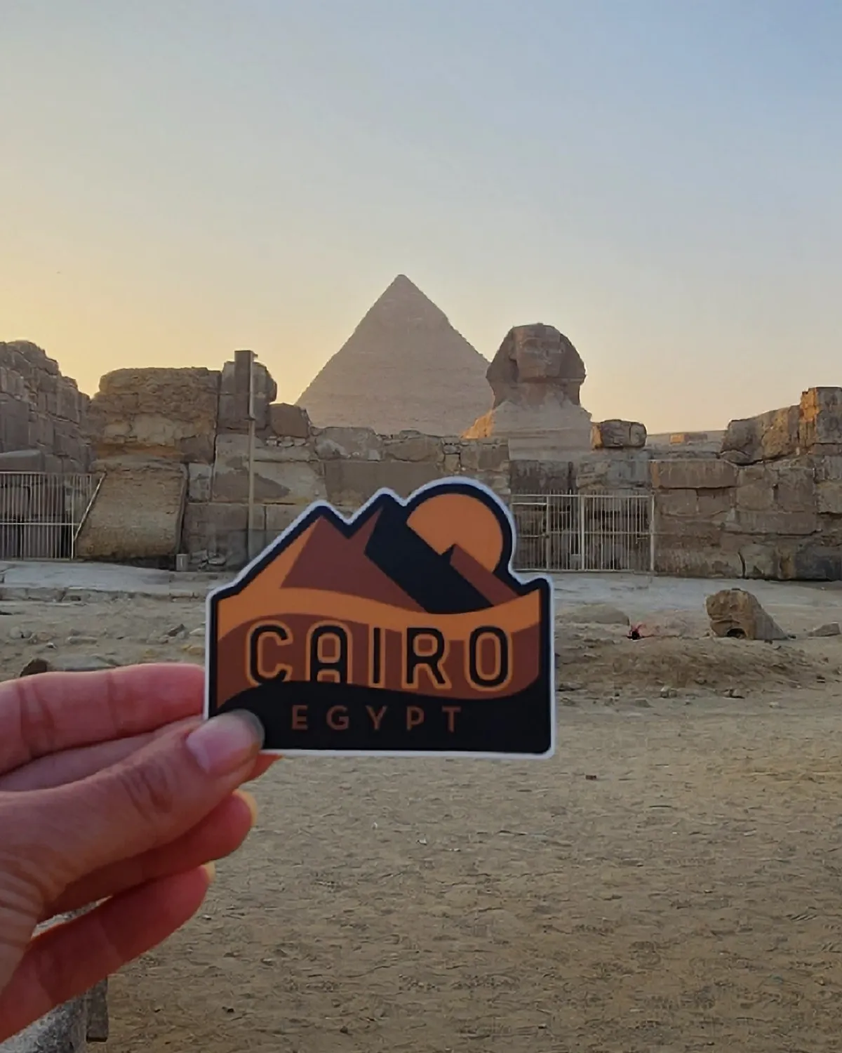 Vagabond Heart Cairo vinyl klistermærke pyramide