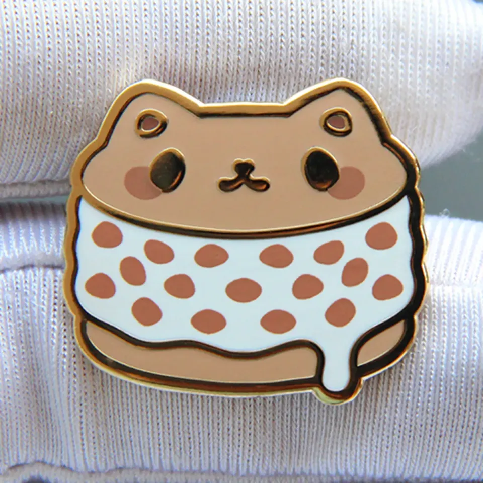 Appleminte Ice Cream Kitty Sandwich emaljepin 25mm guld