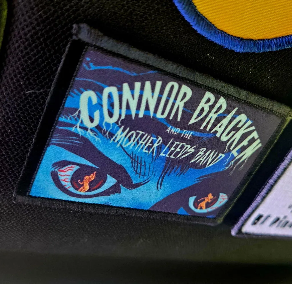 Pull Patch Custom 4 linjer patch sort med tekst