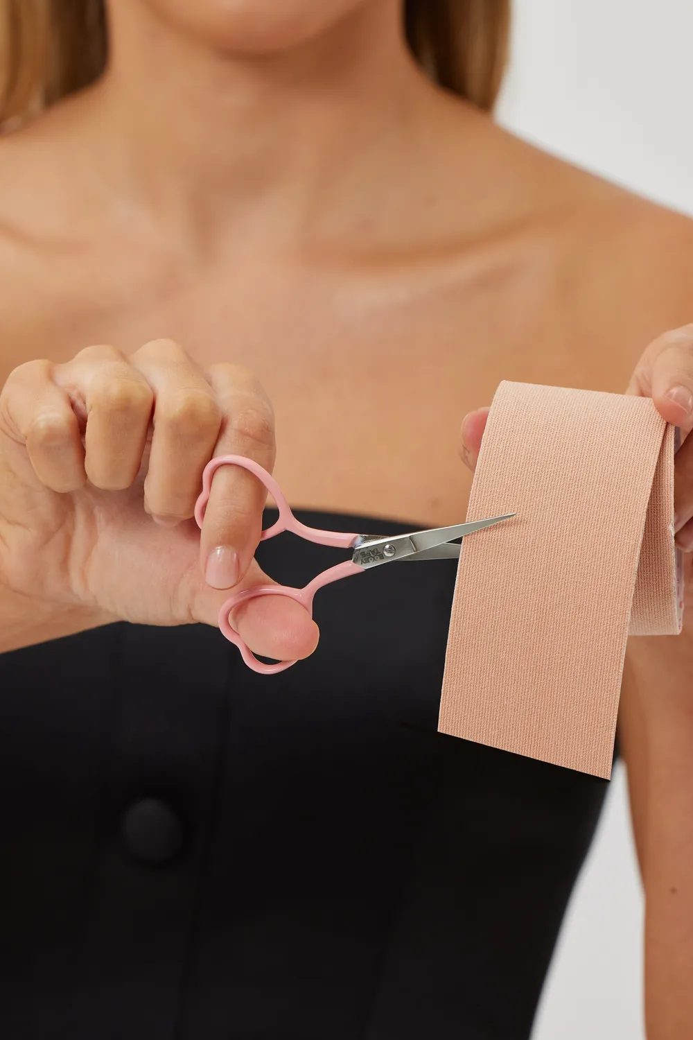 Booby Tape Mini Scissors saks hjerte
