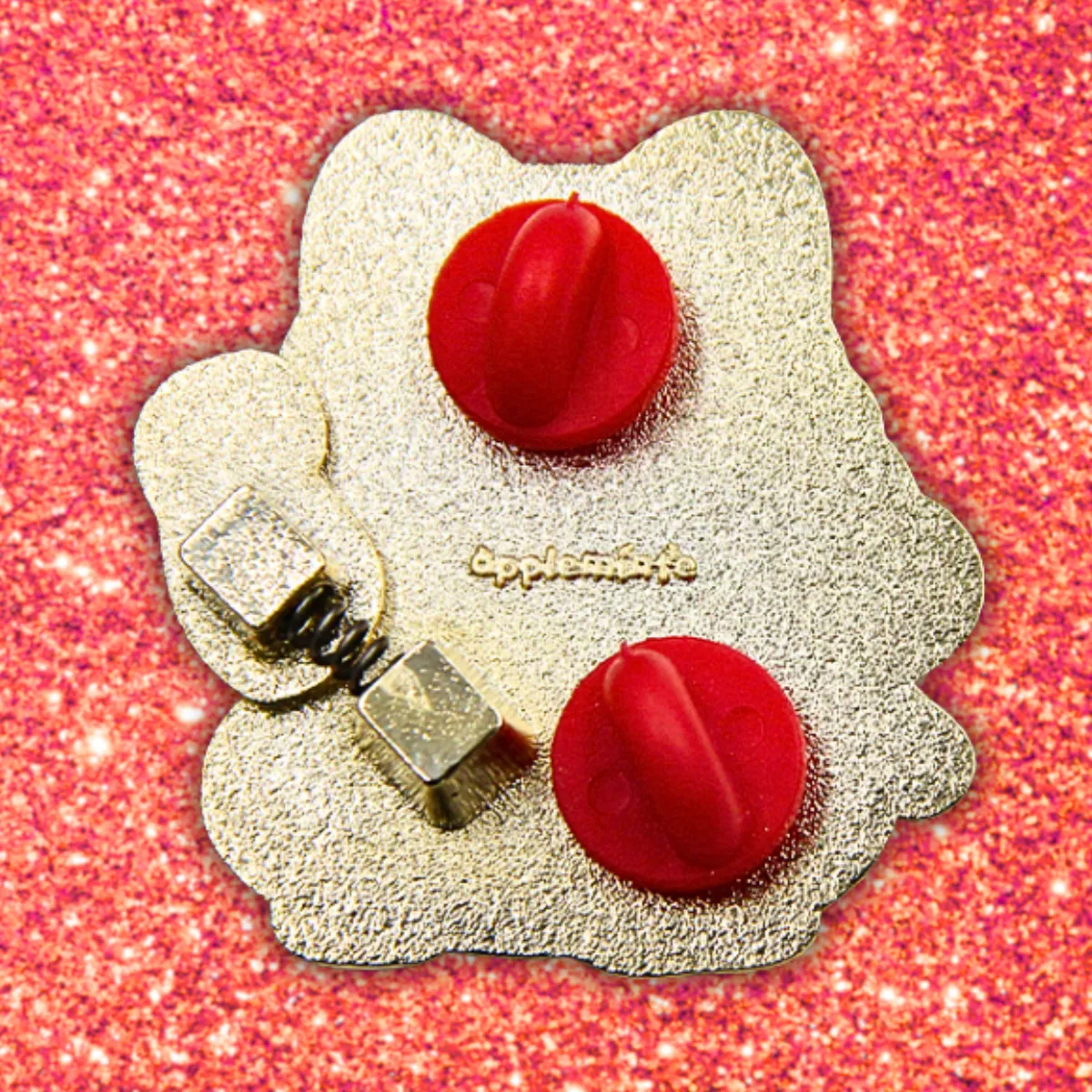Appleminte Maneki Neko Waving emaljepin guld vinkearm