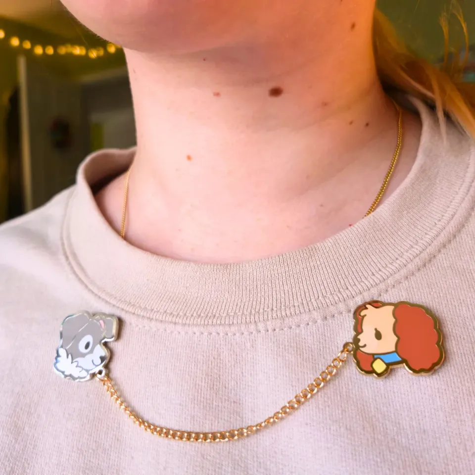 Appleminte Lady & Tramp Collar emaljepin sølv