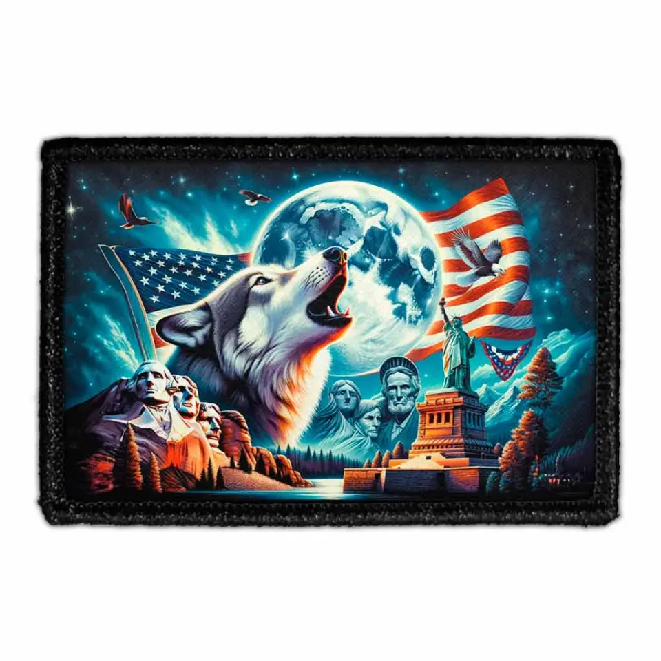 Pull Patch Patriotic Wolf Moon patch med velcro