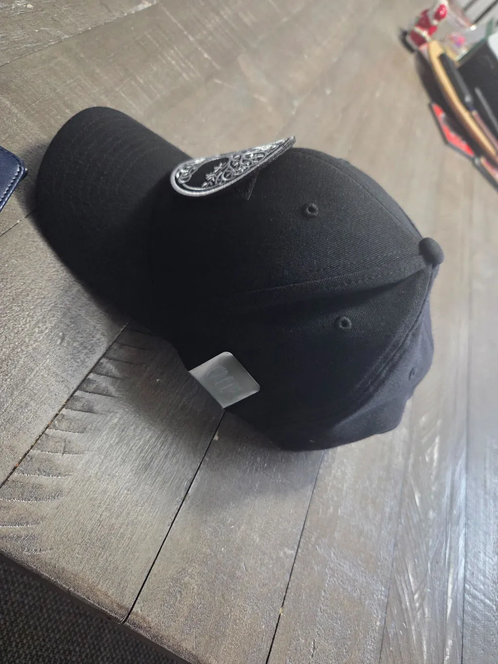 Pull Patch Premium Snapback kasket grå perforeret