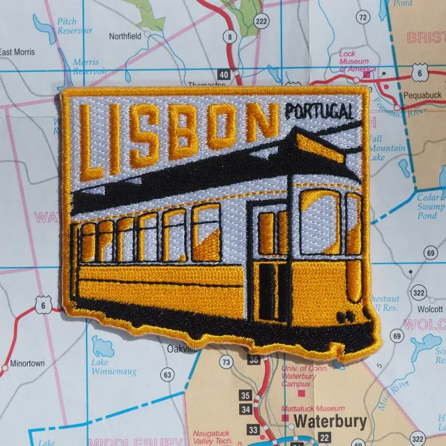Vagabond Heart Lisbon strygemærke 6,4x7 cm souvenir
