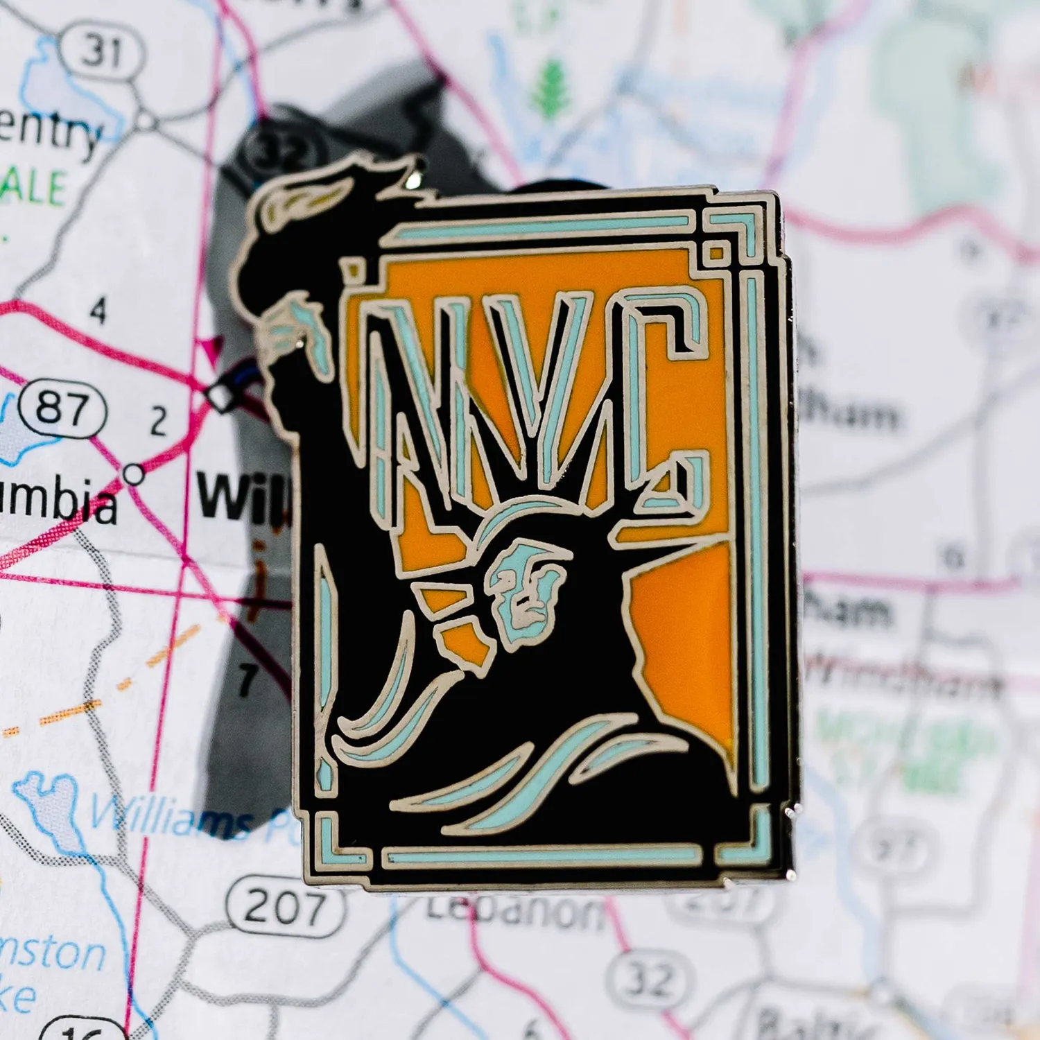 Vagabond Heart New York NYC pin emalje