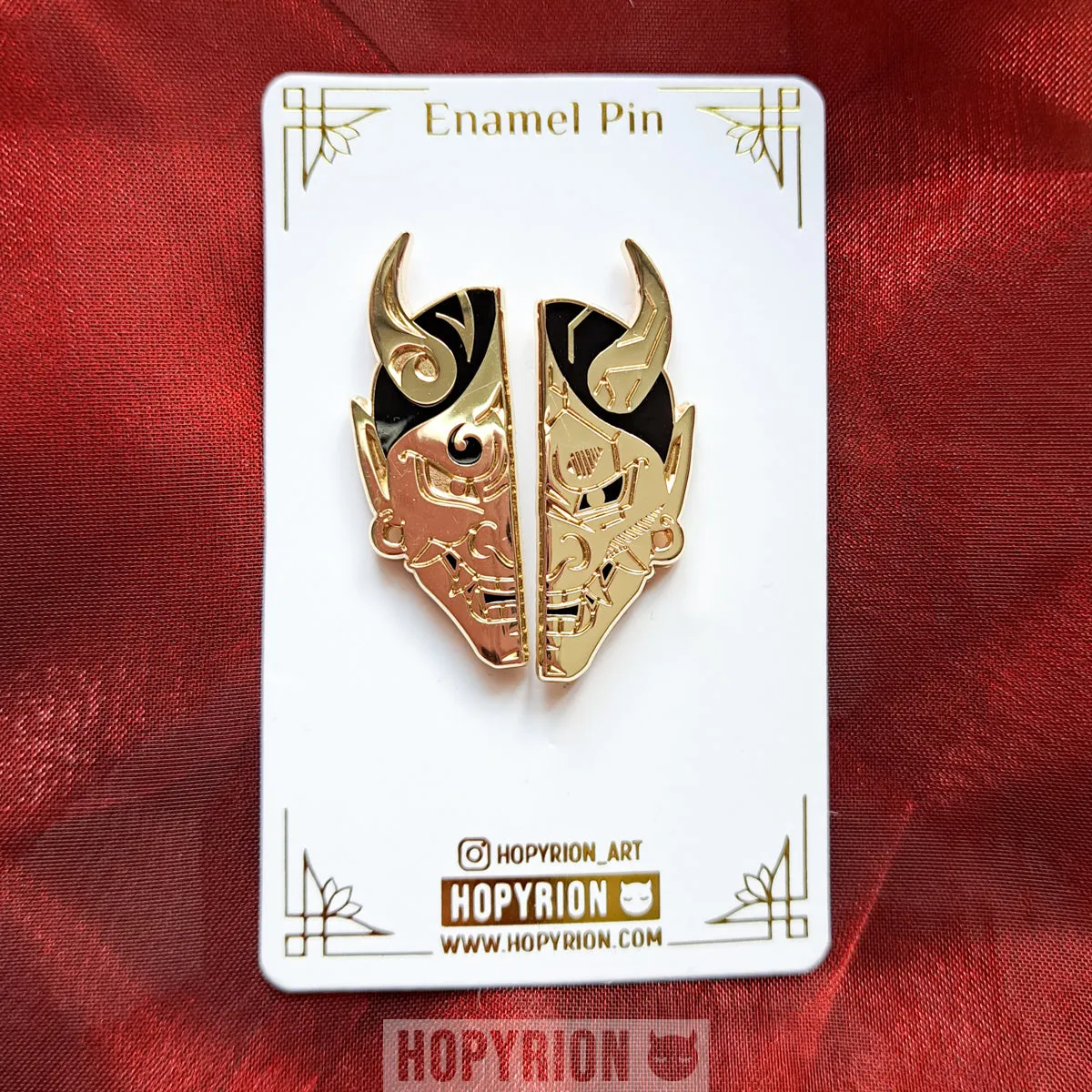 Hopyrion Cyber Hannya emaljepin guld 5 cm