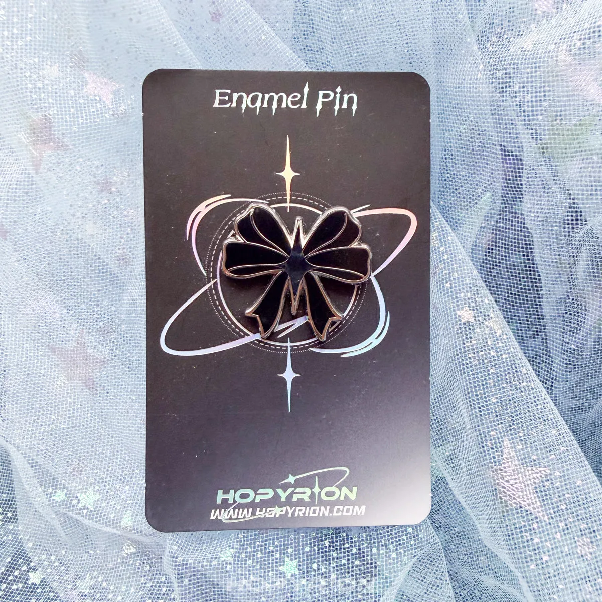 Hopyrion Star Ribbon enamel pin 3 cm rød