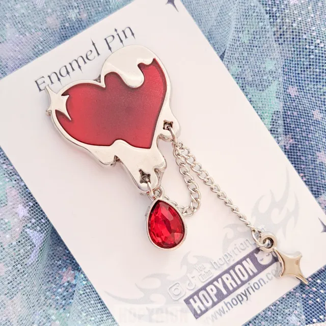 Hopyrion Melty Heart emaljepin lilla 5 cm